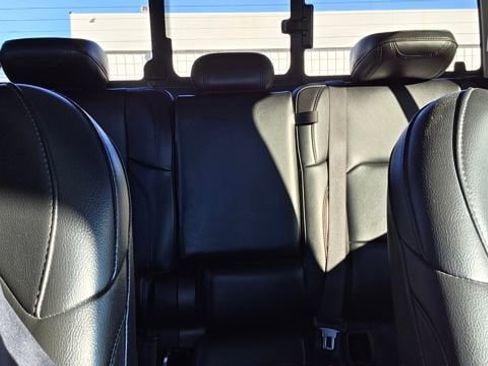 Used 2020 Jeep Gladiator Rubicon AWD/4WD image 25