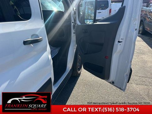 Used 2024 Ford Transit 350 XLT image 24