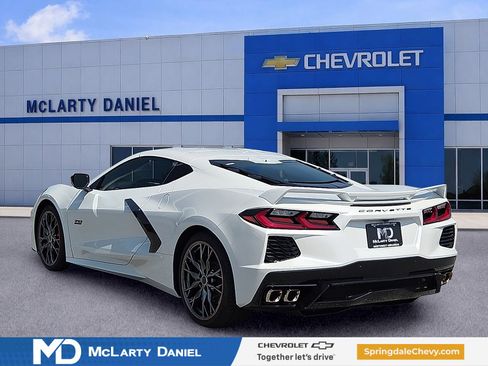 Used 2023 Chevrolet Corvette Stingray Premium Cpe w/ Z51 Performance Package RWD image 4