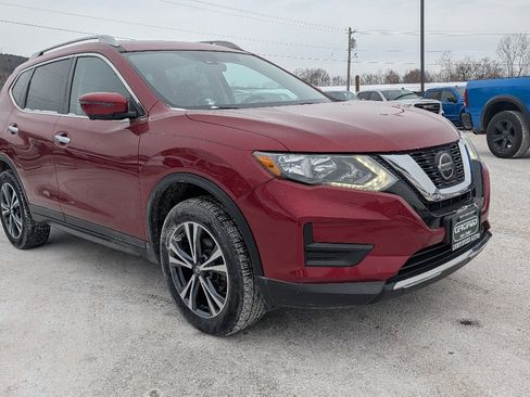 Used 2019 Nissan Rogue SV w/ Sun & Sound Touring Package image 33