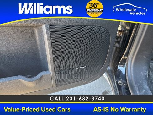 Used 2016 GMC Acadia SLT w/ Open Road Package image 42