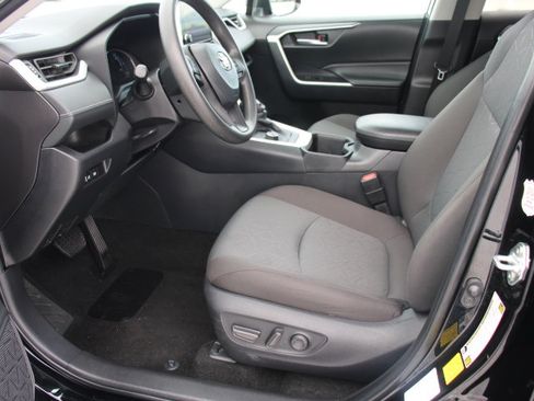 Certified 2025 Toyota RAV4 XLE image 11