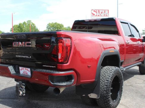 Used 2020 GMC Sierra 3500 Denali w/ Denali Ultimate Package AWD/4WD image 11