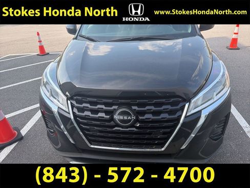 Used 2023 Nissan Kicks S image 6