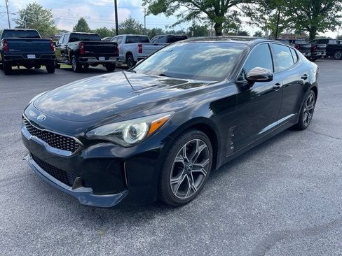 Used 2020 Kia Stinger GT-Line AWD/4WD image 2