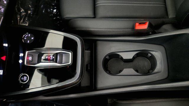 Used 2025 Audi Q4 e-tron Premium Plus w/ Premium Plus AWD/4WD image 68