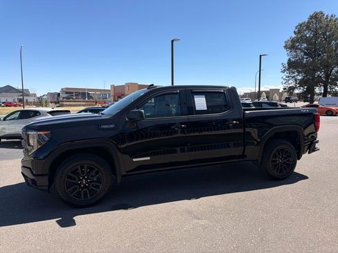 Used 2022 GMC Sierra 1500 Elevation image 2