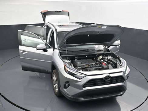 Used 2023 Toyota RAV4 XLE Premium AWD/4WD image 36