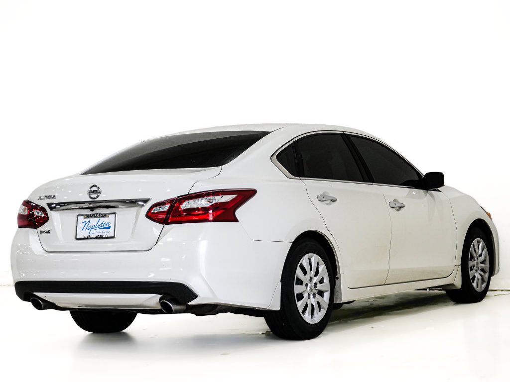 Used 2017 Nissan Altima 2.5 S w/ Power Driver Seat Package FWD image 6