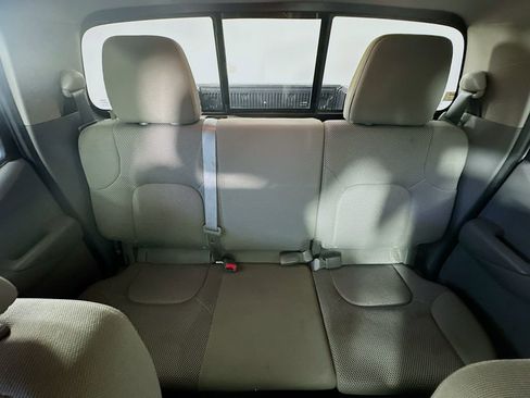 Used 2021 Nissan Frontier SV w/ SV Utility Package AWD/4WD image 13