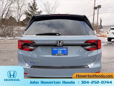 Used 2024 Honda Odyssey Sport image 4
