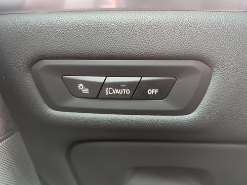 Certified 2025 BMW X5 xDrive40i w/ Premium Package image 24