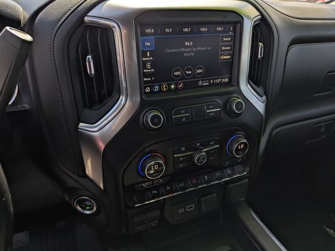 Used 2021 Chevrolet Silverado 1500 LT Trail Boss w/ Convenience Package II AWD/4WD image 12