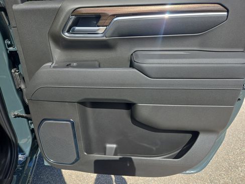 New 2026 Chevrolet Silverado 1500 LT w/ Convenience Package II image 26