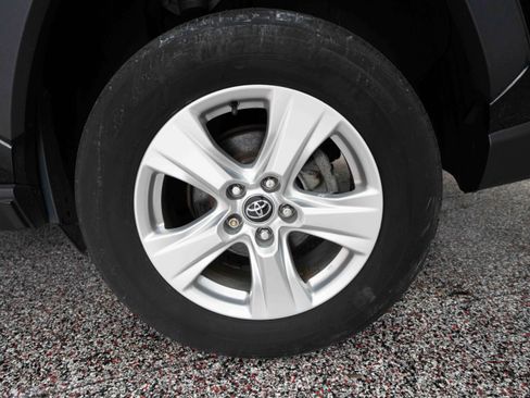 Used 2020 Toyota RAV4 XLE w/ Convenience Package AWD/4WD image 30