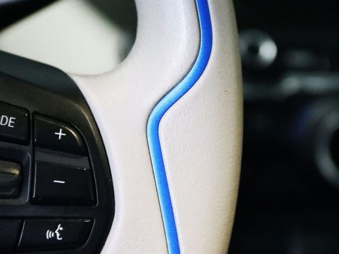 Used 2014 BMW i3 RWD image 19