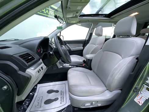 Used 2014 Subaru Forester 2.5i Premium w/ All-Weather Package image 16