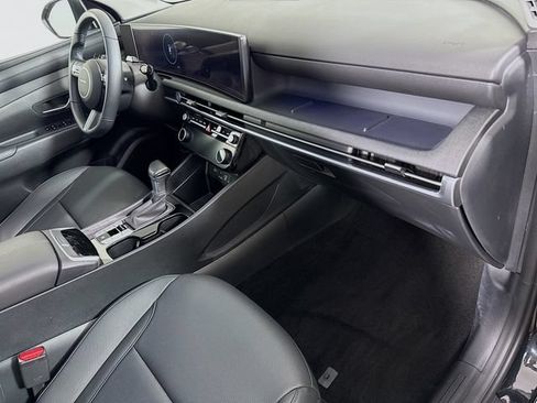 Certified 2025 Hyundai Tucson SEL AWD/4WD image 32