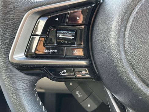 Used 2019 Subaru Outback 3.6R Limited w/ Popular Package #2 image 11