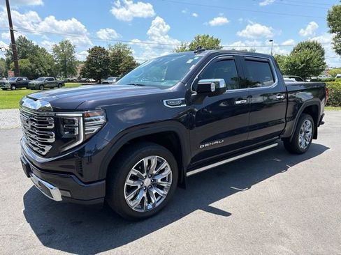 Used 2024 GMC Sierra 1500 Denali w/ Denali Reserve Package AWD/4WD image 7