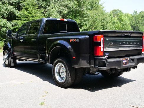 Used 2024 Ford F450 Platinum w/ FX4 Off-Road Package AWD/4WD image 10