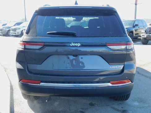 New 2026 Jeep Grand Cherokee Laredo w/ Trailer Tow Package RWD image 25