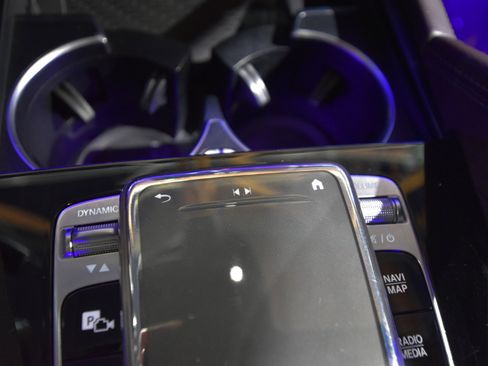 Used 2020 Mercedes-Benz GLE 350 4MATIC image 42