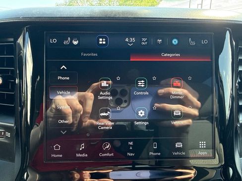 Used 2023 RAM 1500 Big Horn AWD/4WD image 55