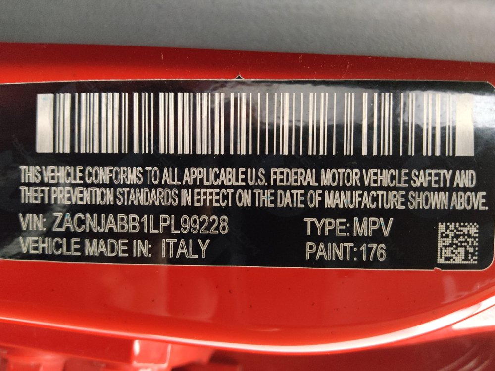 Used 2020 Jeep Renegade Latitude FWD image 33