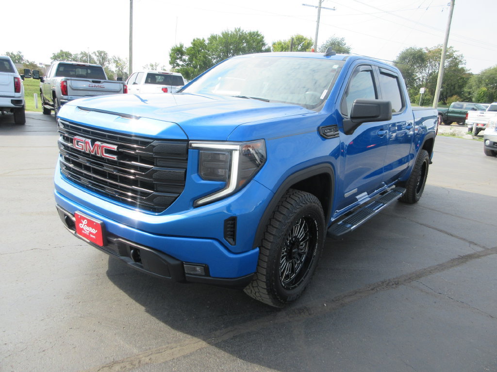 Used 2022 GMC Sierra 1500 Elevation AWD/4WD image 11