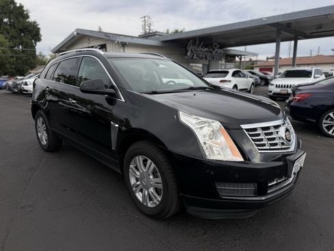 Used 2014 Cadillac SRX Luxury image 5