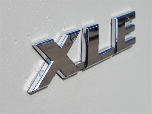 New 2025 Toyota RAV4 XLE Premium image 7