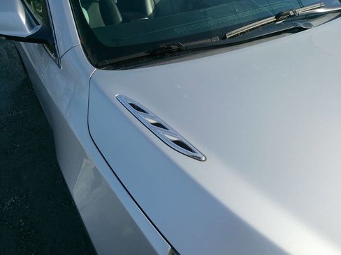 Used 2011 Buick LaCrosse CXL image 17