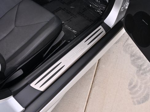 Used 2005 Mercedes-Benz SLK 350 image 26