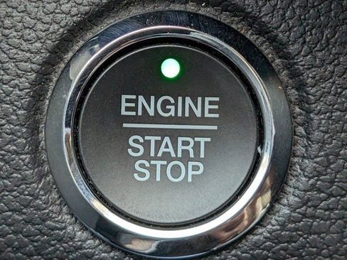 Used 2021 Ford Expedition Limited RWD image 27