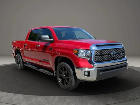Used 2021 Toyota Tundra SR5 RWD image 3