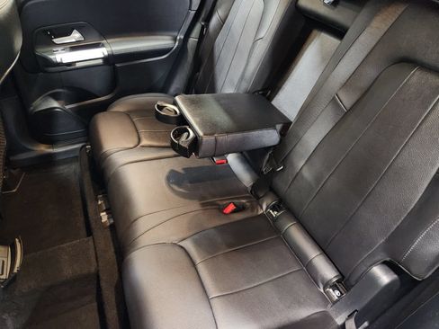 Used 2022 Mercedes-Benz GLB 250 image 51