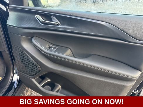 New 2025 Jeep Grand Cherokee L Laredo image 49