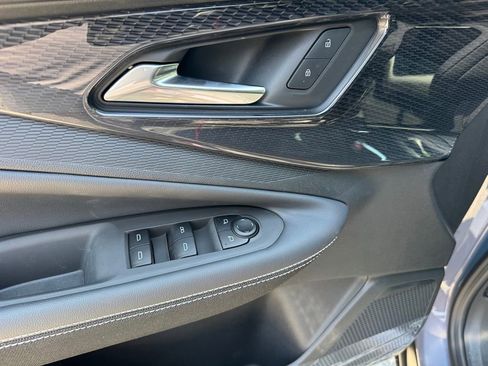 New 2025 Chevrolet Blazer EV LT image 29