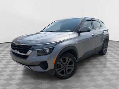 Used 2022 Kia Seltos LX