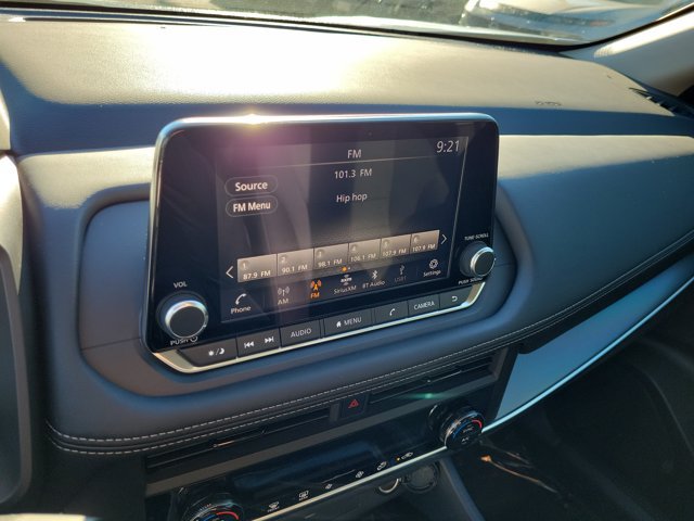 Used 2026 Nissan Rogue SV FWD image 28