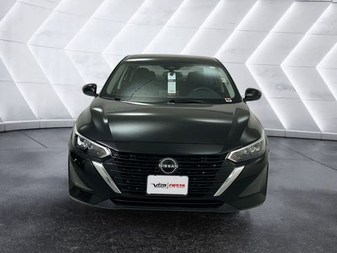 Used 2024 Nissan Sentra SV image 2