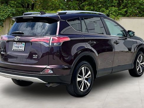 Certified 2016 Toyota RAV4 XLE AWD/4WD image 5