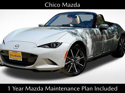 New 2025 MAZDA MX-5 Miata Grand Touring w/ Appearance Package