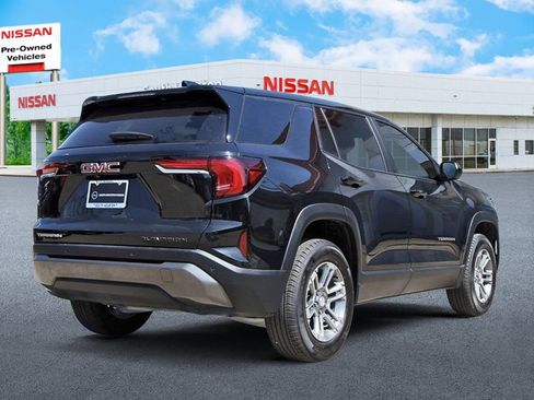 Used 2026 GMC Terrain Elevation w/ LPO, Floor Liner Package image 4