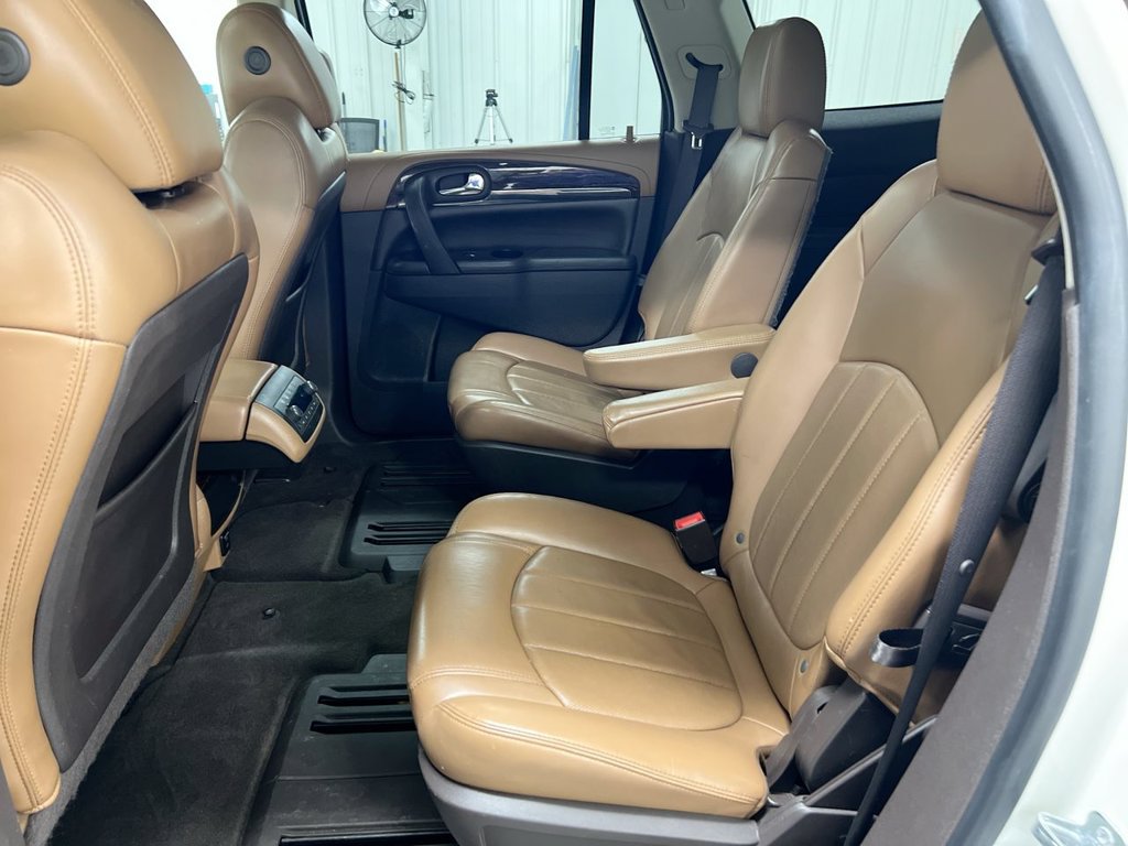Used 2015 Buick Enclave Premium w/ Experience Buick Package FWD image 24