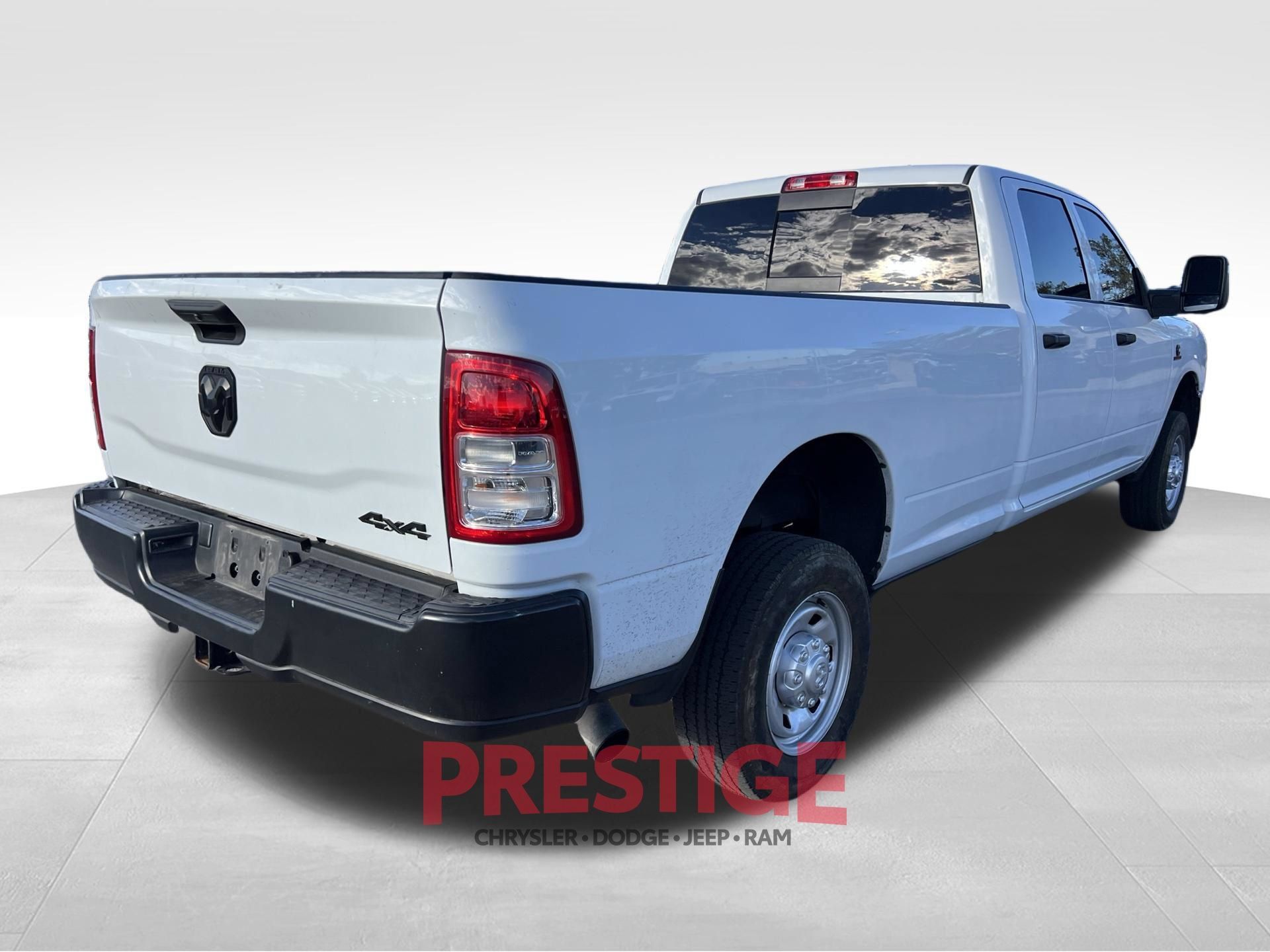 Used 2024 RAM 2500 Tradesman AWD/4WD image 9