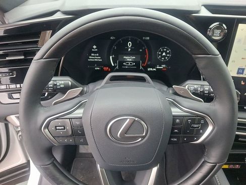 Used 2025 Lexus RX 350 Premium image 20