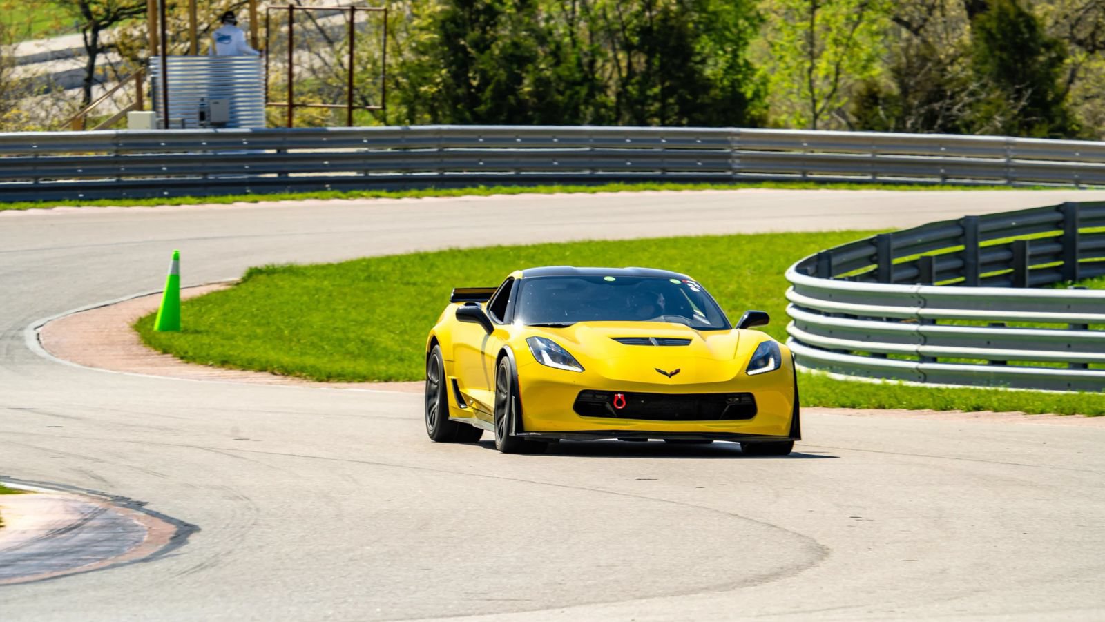 Used 2018 Chevrolet Corvette Z06 RWD image 6