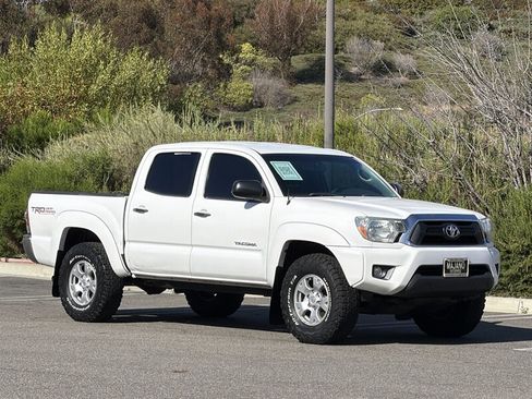 Used 2013 Toyota Tacoma PreRunner RWD image 8